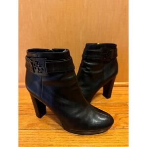 TORY BURCH platform boots size 9.5 (1500